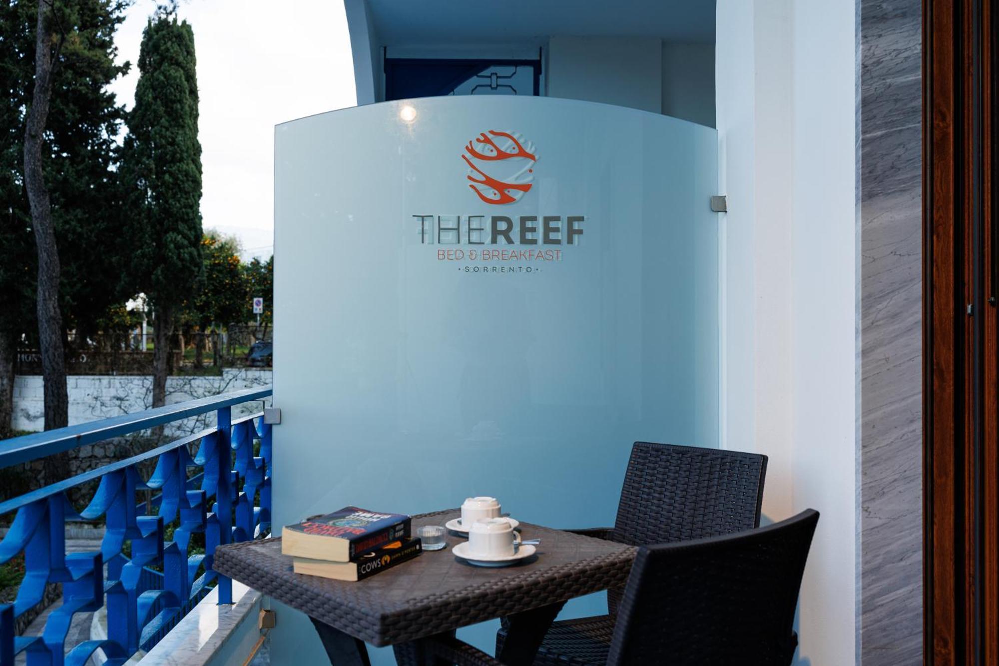 Bed and Breakfast The Reef Сорренто Экстерьер фото